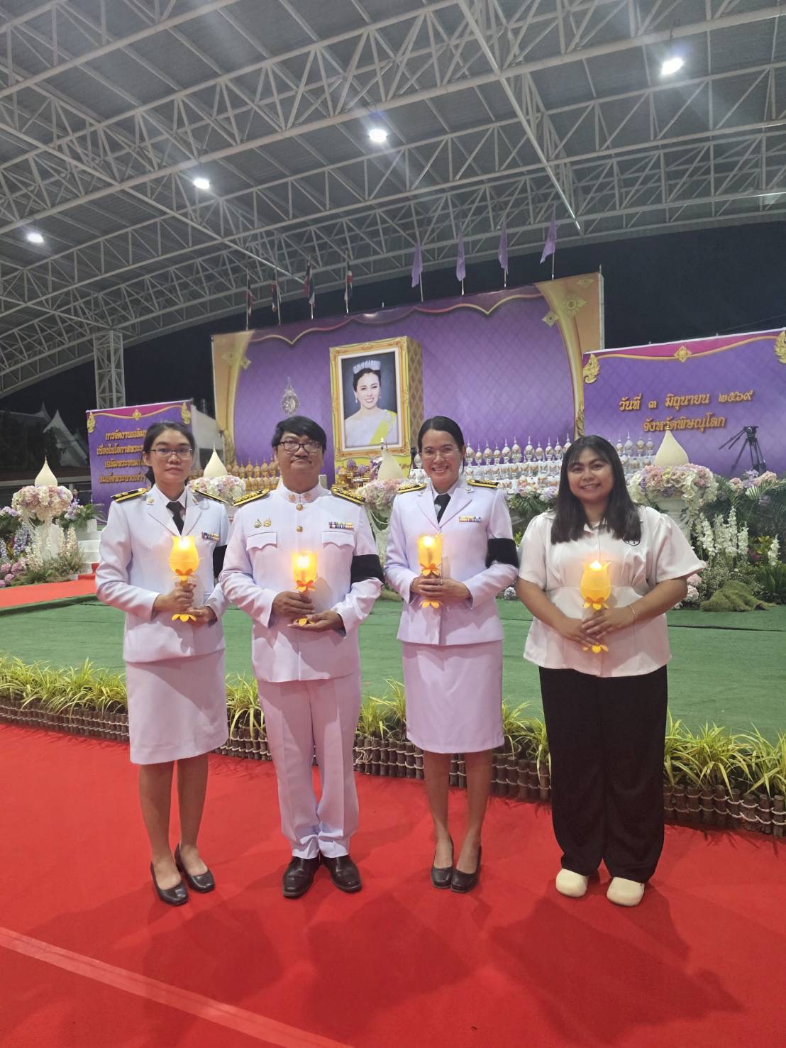 title - ส.ป.ก.พิษณุโลก ร่วมพิธีถวายเครื่องราชสักการะ วางพานพุ่ม และจุดเทียนถวายพระพรชัยมงคล เฉลิมพระเกียรติสมเด็จพระนางเจ้าฯ พระบรมราชินี